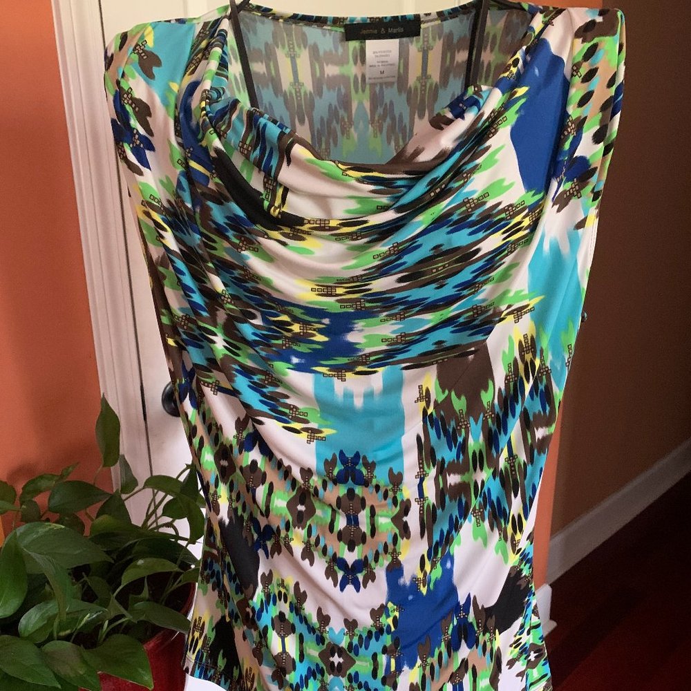 Jennie & Marlis Top